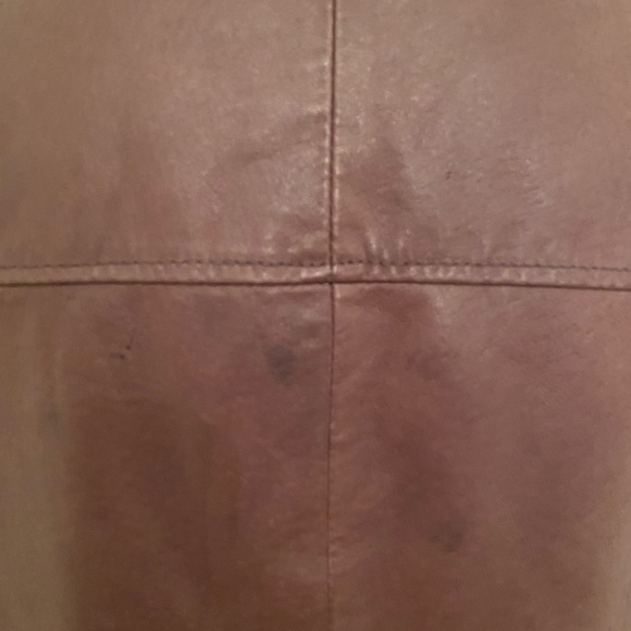 Danier Leather Jacket Size Med EVC - Picture 10 of 14